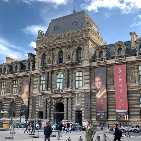 Appartamento Near Louvre, *